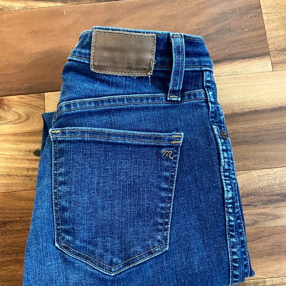 Madewell 10 inch high rise skinny jeans - Picture 3 of 4
